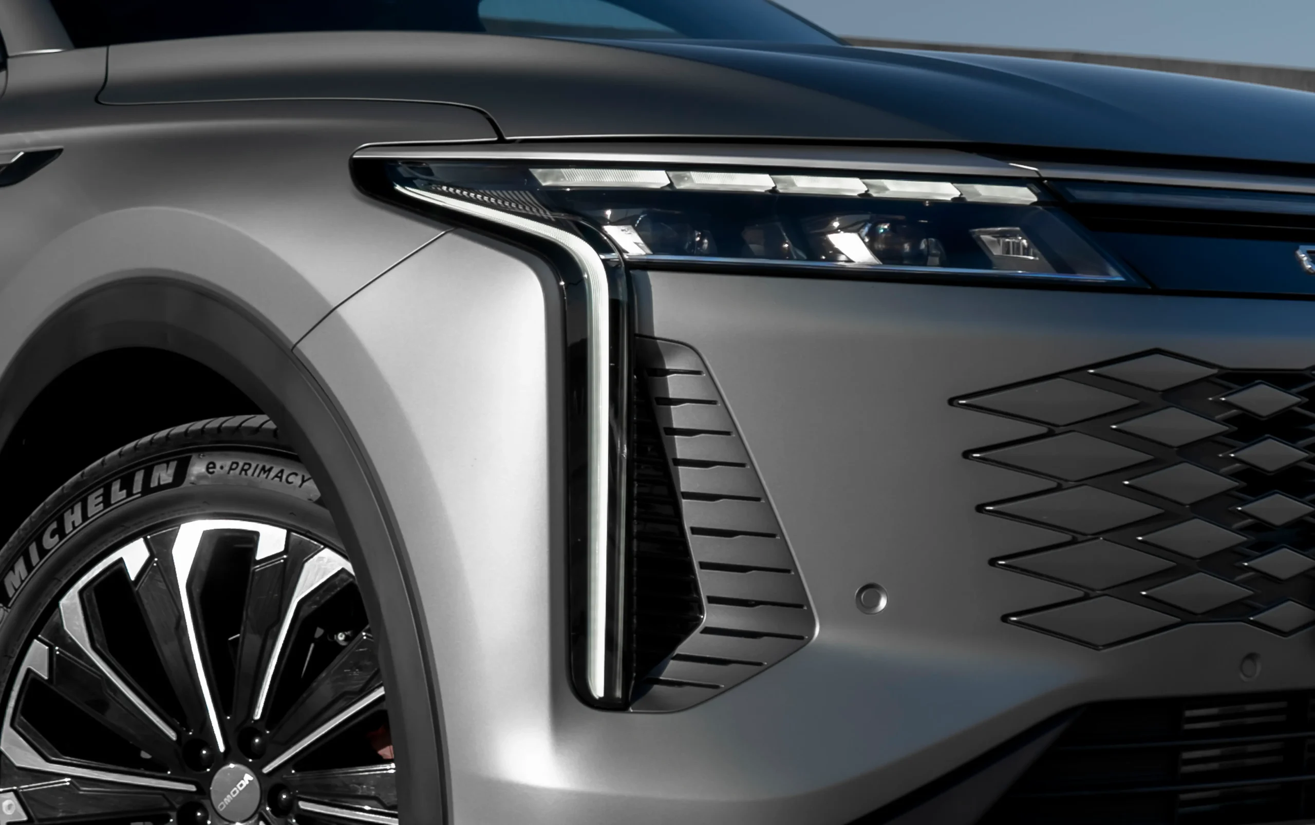 headlights-scaled